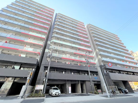 セレニテ新大阪グランデミリュー外観